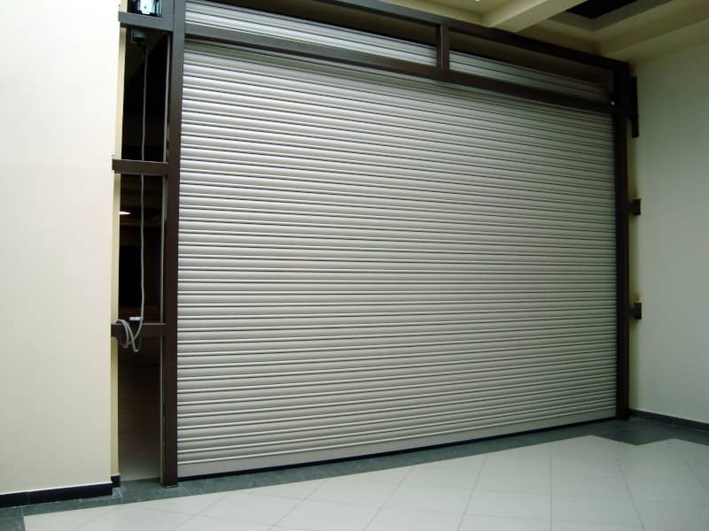 Роллетные ворота DoorHan в Челябинске с установкой